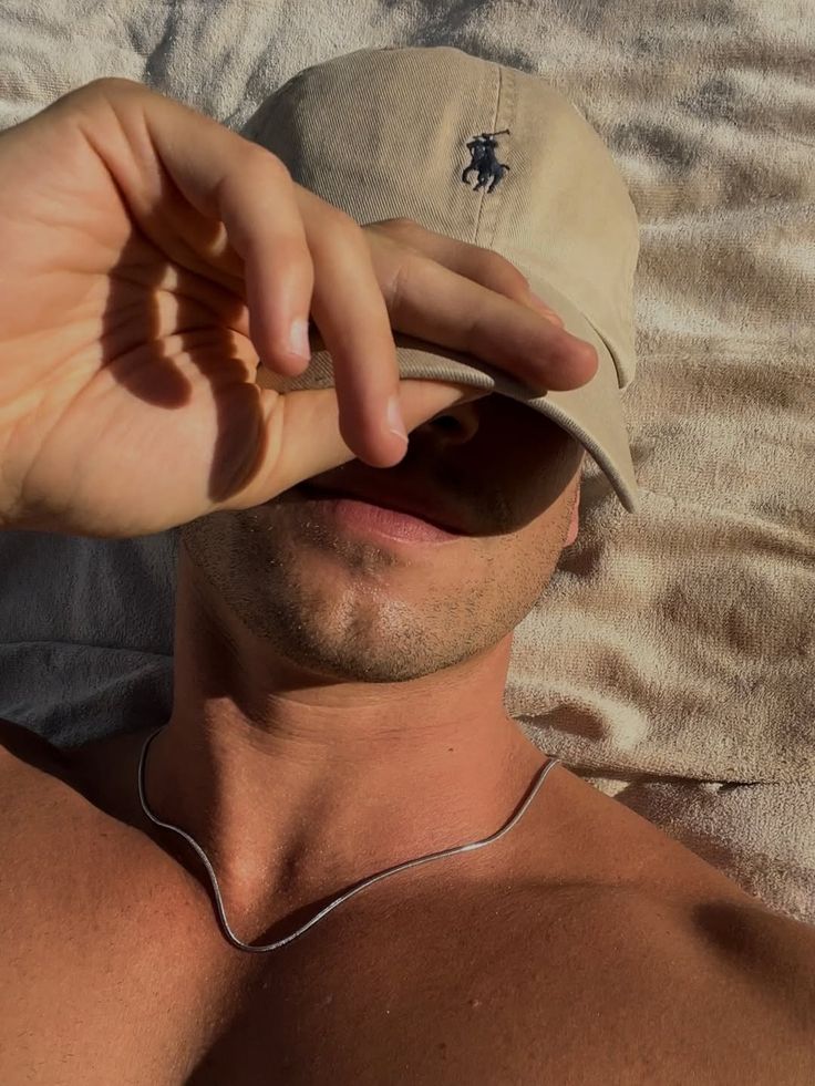 files/boy_summer___polo_ralph_lauren_hat___tanning_via.jpg